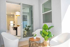 4Bd Private Pool w Free Waterpark Close Disney