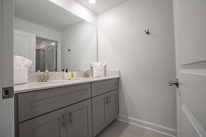 Magnificient 4Bd w Pool Storey Lake Resort 2648