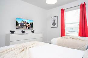 Magnificient 4Bd w Pool Storey Lake Resort 2648