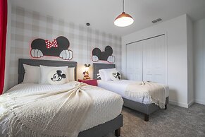 Magnificient 4Bd w Pool Storey Lake Resort 2648