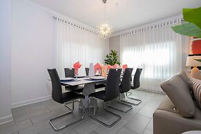 Free Waterpark 5Bd Close to Disney Private Pool