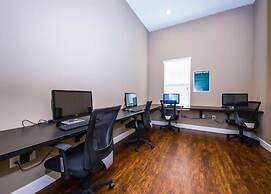 Marvelous 4 Bd Close To Disney West Lucaya 8959