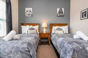 Marvelous 4 Bd Close To Disney West Lucaya 8959