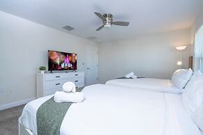 Gorgeous 4Bd w Pool Free Waterpark 428