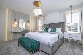 Wonderful 4Bd w Pool Close to Disney at Storeylake 2669