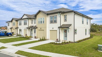 Charming 3Bd Close to Disney at Enclaves 745