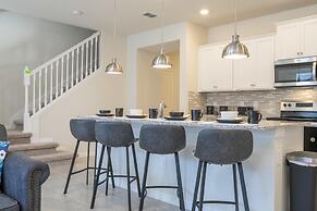 Gorgeous 5Bd w Pool at Windsor Island Resort 3882