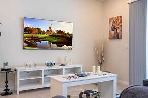 Gorgeous 5Bd w Pool at Windsor Island Resort 3882