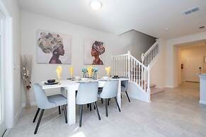 Gorgeous 5Bd w Pool at Windsor Island Resort 3882