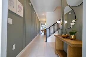 Stunning 5 Bd w Pool Storey Lake Resort 2653