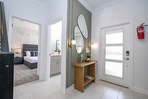 Stunning 5 Bd w Pool Storey Lake Resort 2653