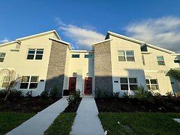 Stunning 4 Bd w Pool Storey Lake Resort 2613