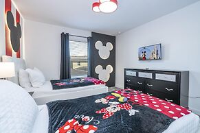 Stunning 4 Bd w Pool Storey Lake Resort 2613