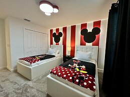 Stunning 4 Bd w Pool Storey Lake Resort 2613