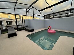 Stunning 4 Bd w Pool Storey Lake Resort 2613