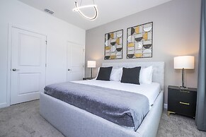 Stunning 4 Bd w Pool Storey Lake Resort 2613