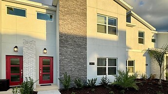 Stunning 4 Bd w Pool Storey Lake Resort 2613