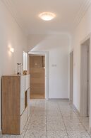 Harbour View Spacious 2BR Apartment