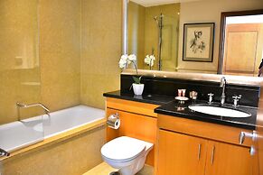 Serviced 2 Bed Skyvillas With View