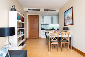 Serviced 2 Bed Skyvillas With View