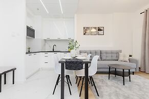 Apartment for Remote Work by Renters