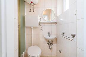 Studio Apartments Near Center 5