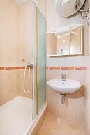 Studio Apartments Near Center 7