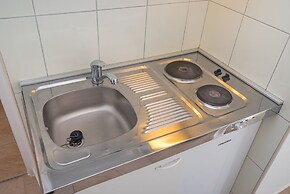 Studio Apartments Near Center 7