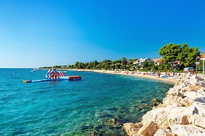 Room in Guest Room - Private Room Near Center 6