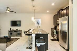 Family Townhome Near Disney! Patio W/pvt Splash Pool, Modern Decor,fre