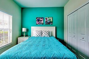 Bright & Cheery Vacation Villa-1638st 5 Bedroom Townhouse by RedAwning