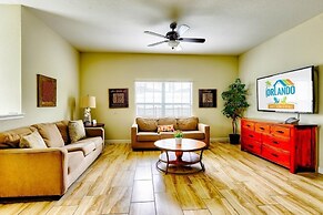 Bright & Cheery Vacation Villa-1638st 5 Bedroom Townhouse by RedAwning