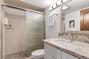 Luxury at Altitude Base Camp 2 Bedroom 2 Condo by RedAwning