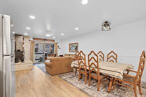 Luxury at Altitude Base Camp 2 Bedroom 2 Condo by RedAwning