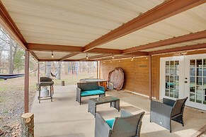 Near Lake Fork: Home w/ Fire Pit in Yantis!