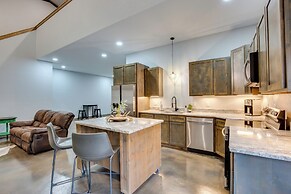 Peaceful Yantis Retreat - 1 Mi to Lake Fork!