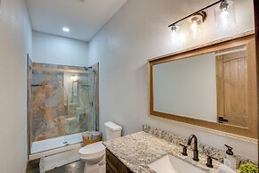 Peaceful Yantis Retreat - 1 Mi to Lake Fork!