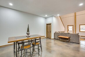 Serene Yantis Getaway - 1 Mi to Lake Fork!