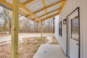 Serene Yantis Getaway - 1 Mi to Lake Fork!