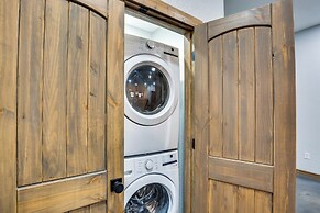 Serene Yantis Getaway - 1 Mi to Lake Fork!