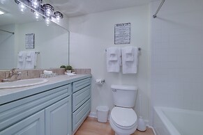 Bellaire Vacation Rental - Ski Shuttle Access!