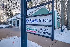 Bellaire Vacation Rental - Ski Shuttle Access!