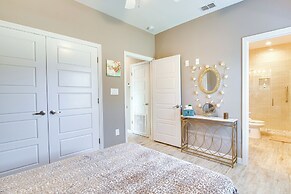 Pet-friendly Brownsville Apartment w/ Yard!