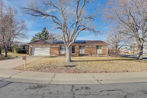 14 Mi to Denver Zoo: Pet-friendly Arvada Home