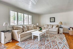 4 Mi to Olde Town Arvada! Dog-friendly Home, Yard