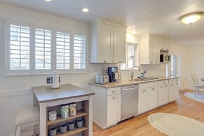 14 Mi to Denver Zoo: Pet-friendly Arvada Home