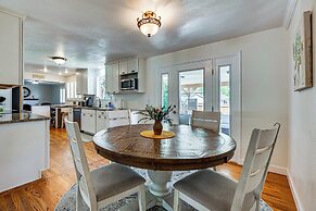 4 Mi to Olde Town Arvada! Dog-friendly Home, Yard