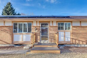 14 Mi to Denver Zoo: Pet-friendly Arvada Home