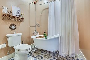 Dog-friendly Bradenton Home w/ Private Pool & Yard