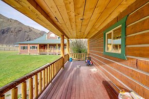 Pet-friendly Idaho Home on the Salmon River!